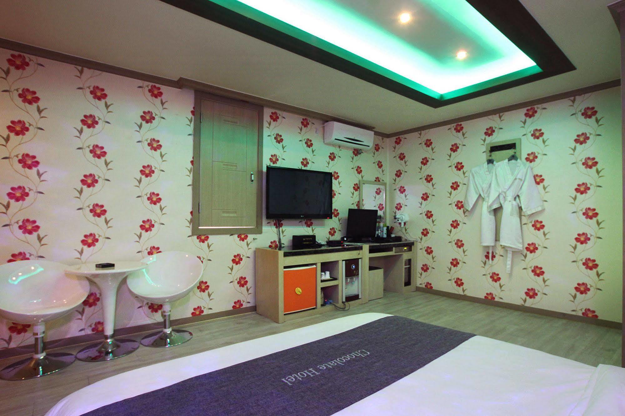 Chocolate Hotel Gwangju Metropolitan City Exteriér fotografie