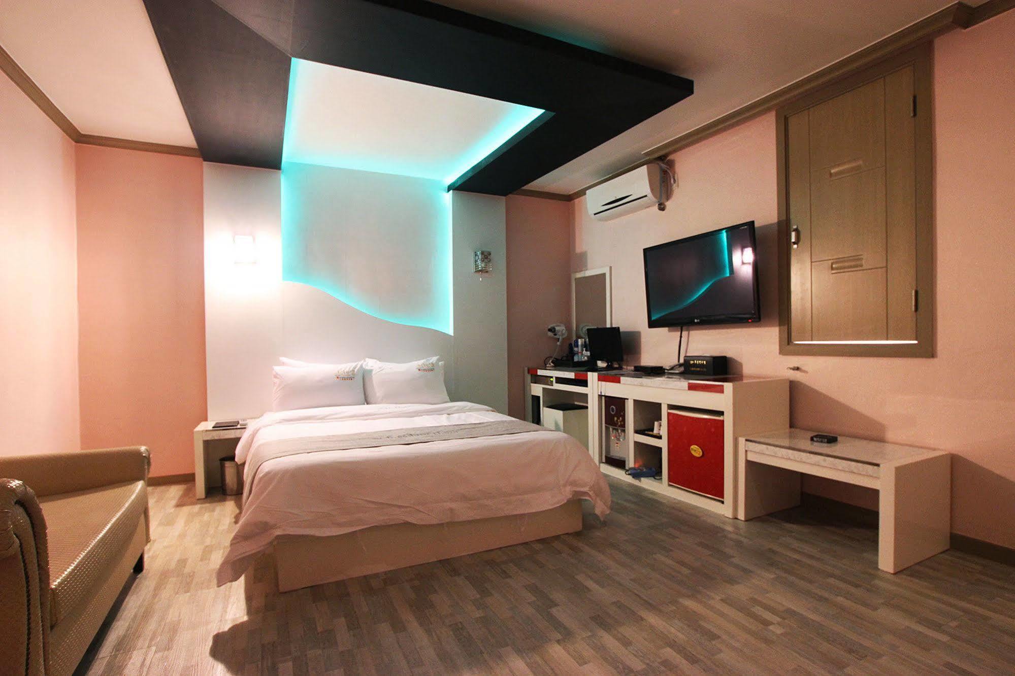 Chocolate Hotel Gwangju Metropolitan City Exteriér fotografie